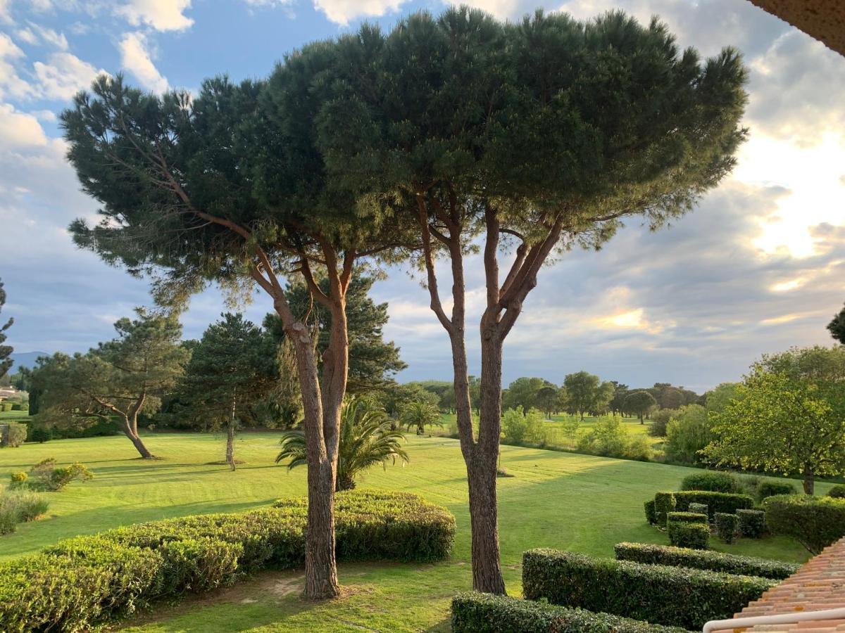 L' Appart Du Golf Saint-Cyprien  Exterior foto